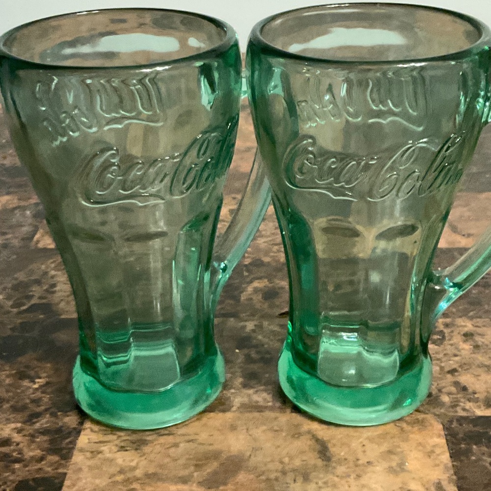 Set of 2 vintage Libbey Coca-Cola green glass mug with a handle.